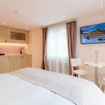 Grindellodge Готель 3*
