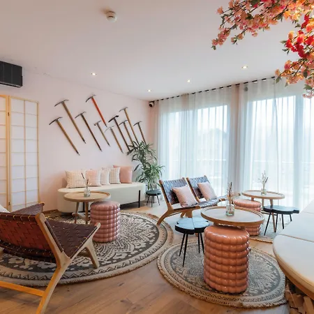 Otel Grindellodge 3*
